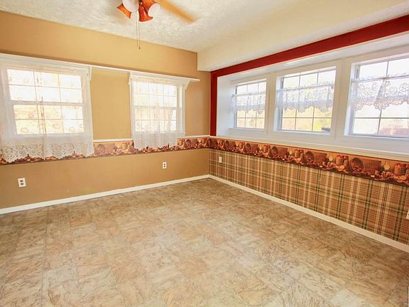 5th image of 173 Hummingbird Ln