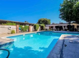 631 W 6th St, Tustin, CA 92780