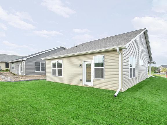 3rd image of 2024 Longhorn Ln