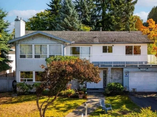 7740 Allman St, Burnaby, BC V5E 2B1