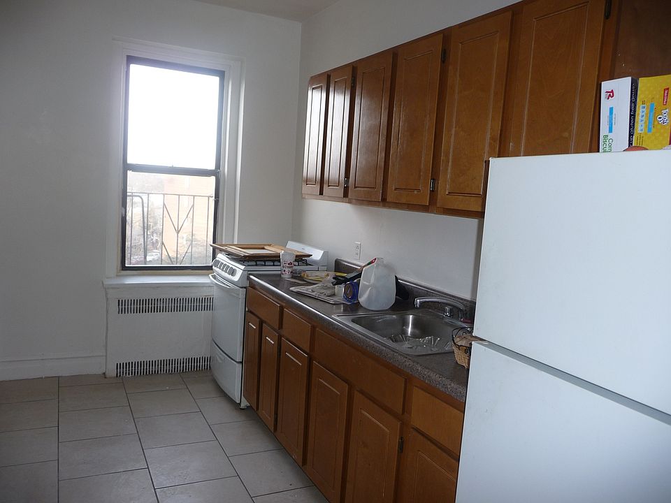 1st image of 2626 Kings Hwy #6