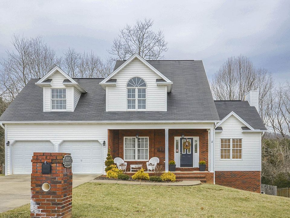 320 STONE COURT