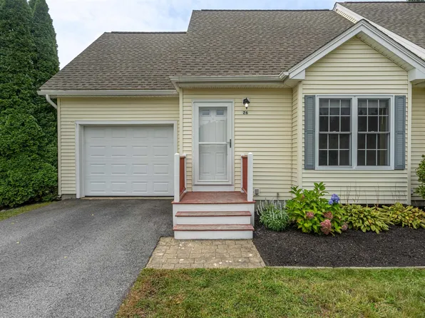 26 Duff Thompson Lane, Lee, NH 03861