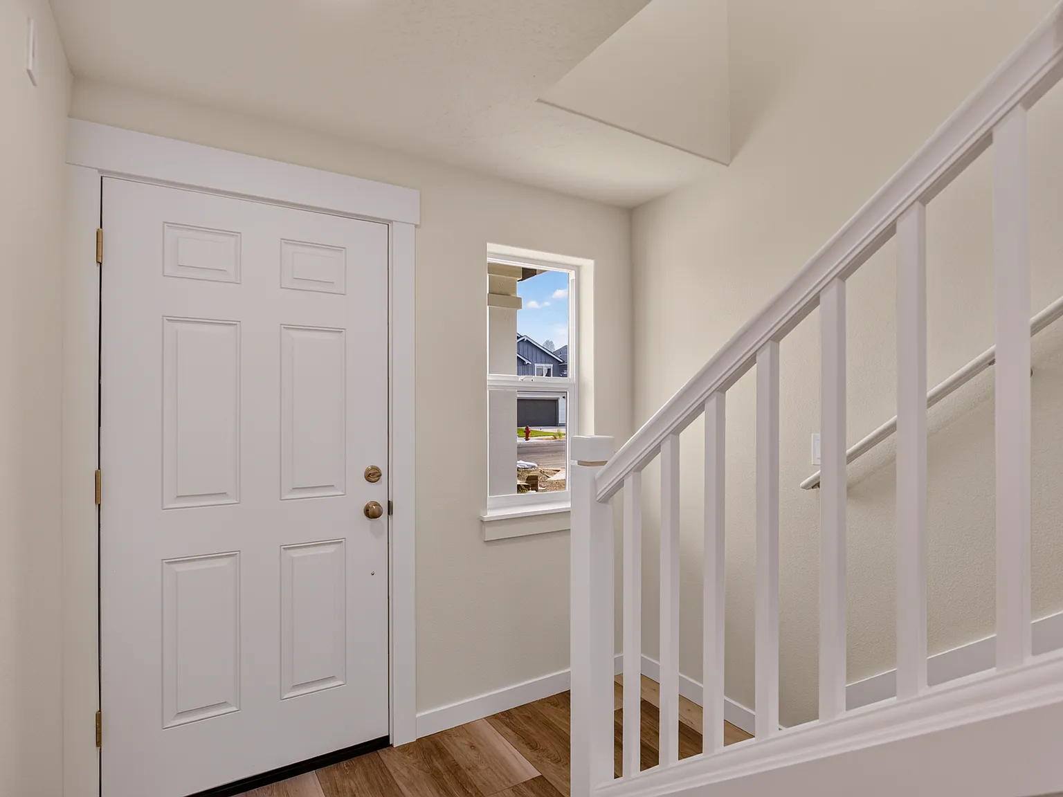 3 bed, 1395 sqft, $2,695 — Photo 4