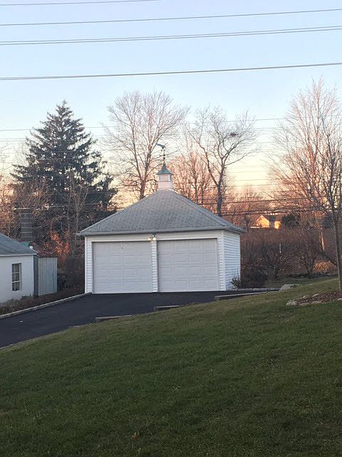 2nd image of 51 Winfield St