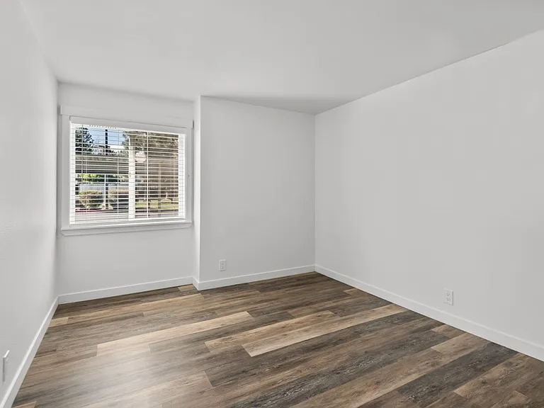 Sienna Pointe — Photo 4