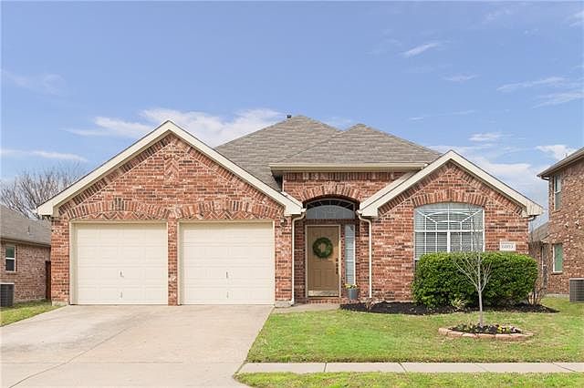 1st image of 6803 Wood Crest Ln