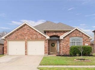 6803 Wood Crest Ln, Sachse, TX 75048