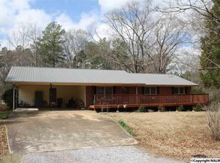 282 Mud Creek Cir, Hollywood, AL 35752