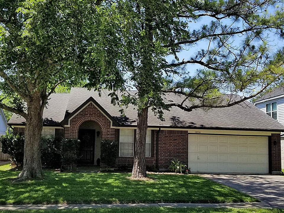 1st image of 15710 Pilgrim Hall Dr
