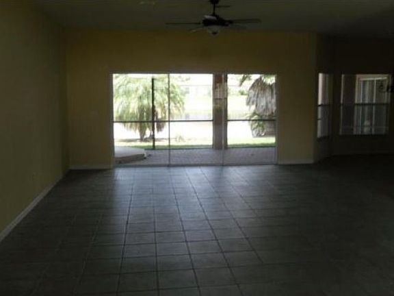 3rd image of 4232 Dornoch Dr