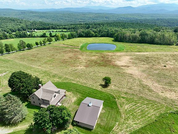 3rd image of 327 Brock Hill Road
