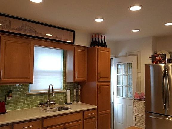 2nd image of 278 Bradley Ave