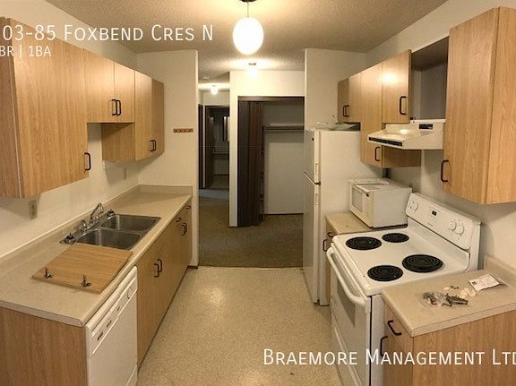 4th image of 85 Foxbend Cres N #103