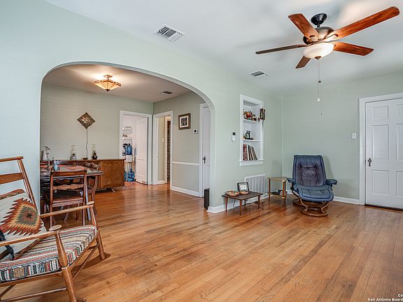5th image of 1403 W HOLLYWOOD AVE