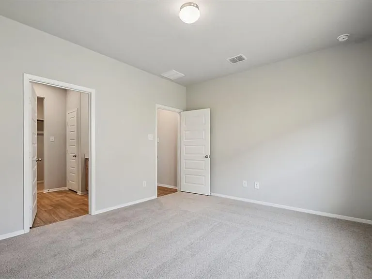 11913 Ellena Cv — Photo 15