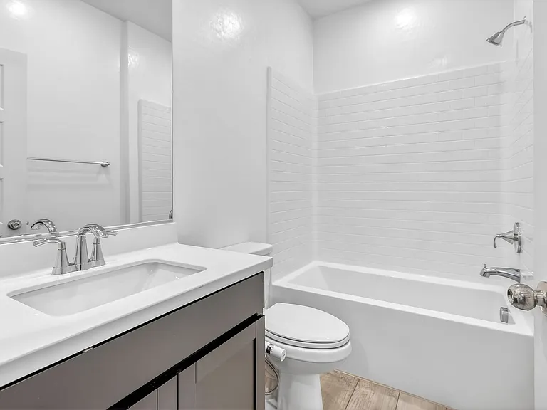 25 Barbara Ln #60 — Photo 26