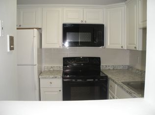 47 West St APT A2, Randolph, MA 02368