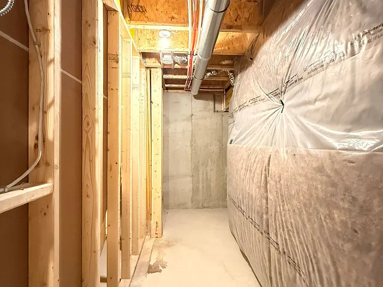 660 Colborne St W #140 — Photo 29