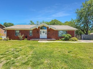 809 Bagwell Blvd, Murray, KY 42071