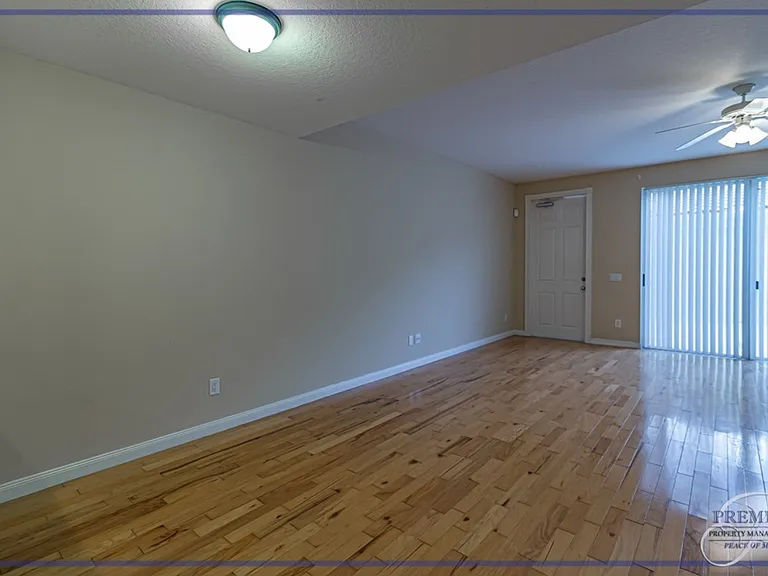 28576 Alessandria Cir — Photo 45