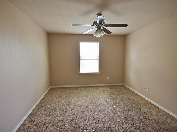 3rd image of 6924 Appomattox Dr