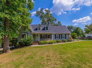 720 Sunny Shore Ln, Anderson, SC 29621