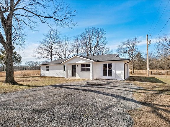 3rd image of 15359 N Medlin Rd