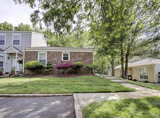 195 Yorkshire Ct, Old Bridge, NJ 08857