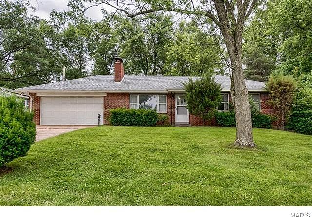 1st image of 5 Grand Circle Dr
