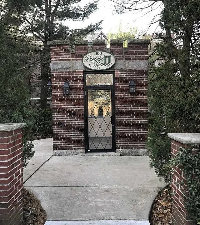100 E Palisade Ave #C13