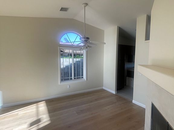 2nd image of 30750 Avenida Juarez