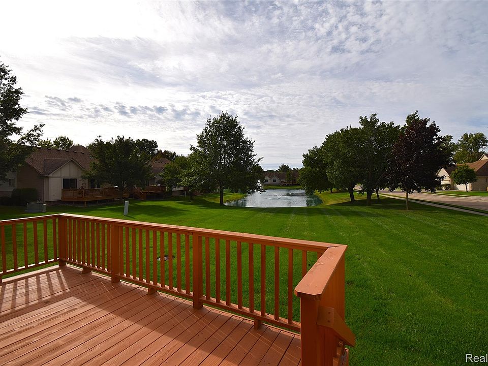 30112 Raintree Cir, photo 25