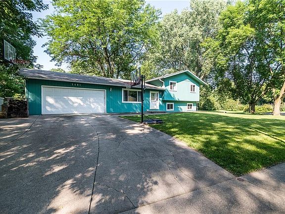 2nd image of 3401 Southdale Dr