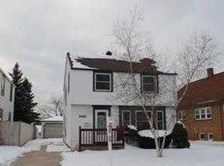 2443 S 77th St, West Allis, WI 53219