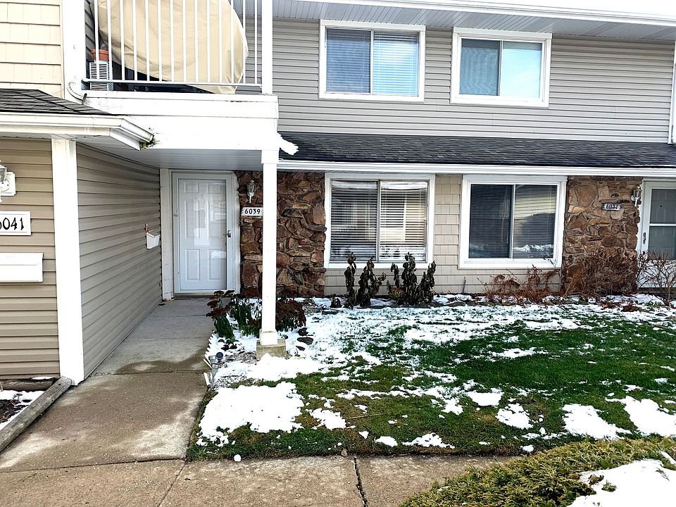 1st image of 6039 Kit Carson Dr #6039