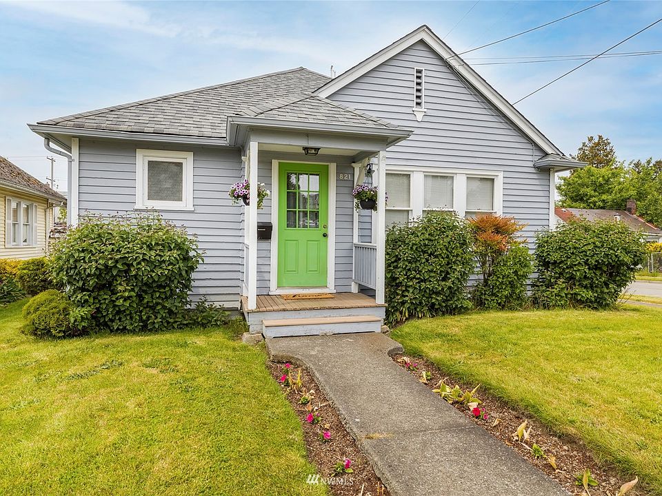 1st image of 821 McKenzie Ave