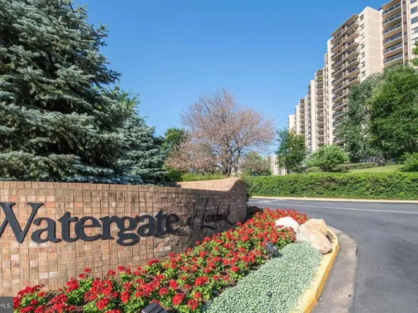 307 Yoakum Pkwy APT 926, Alexandria, VA 22304
