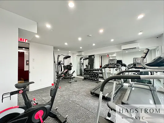 Rented by Hagstrom Management Inc | media 39