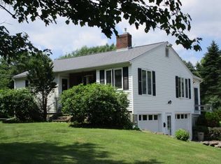 135 Oak Hill Rd, Barrington, NH 03825
