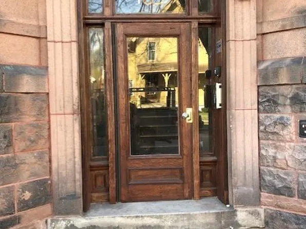 185 Pine St, Holyoke, MA 01040