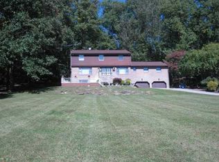 1553 Buffenmeyer Rd, Latrobe, PA 15650