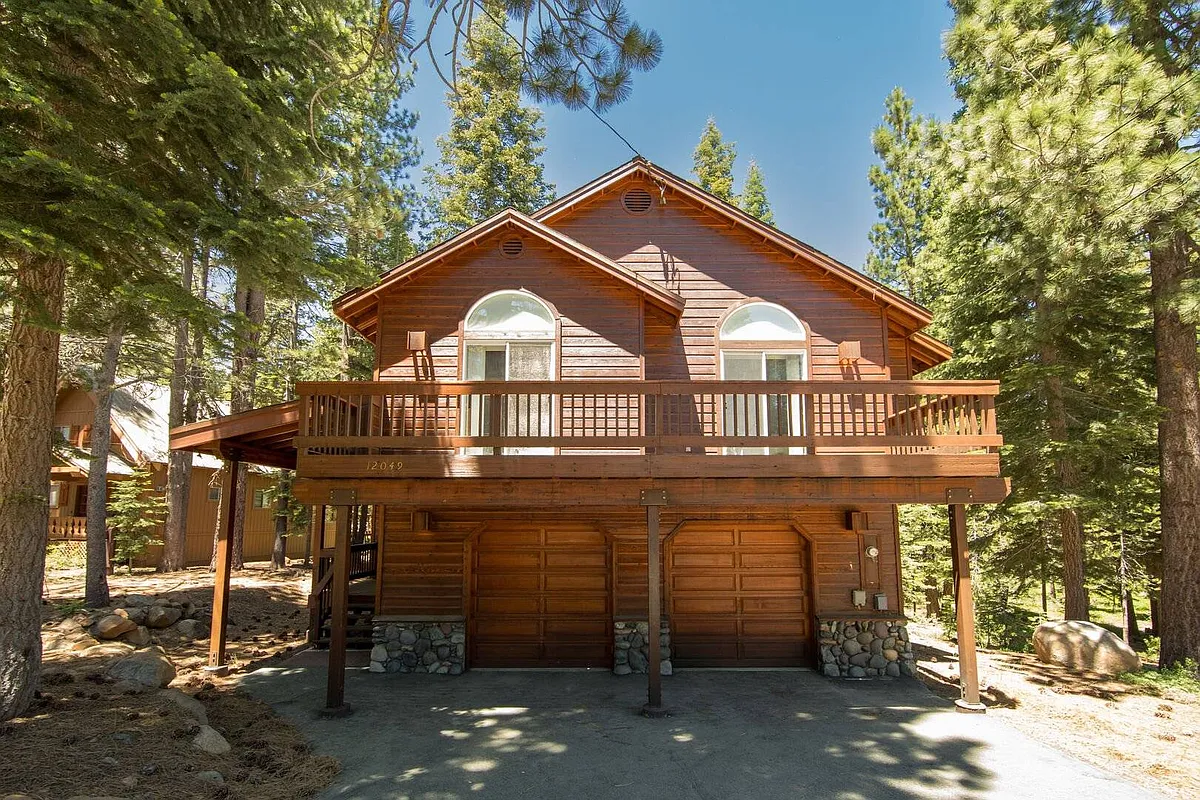 Building Photo - 12049 Bernese Ln