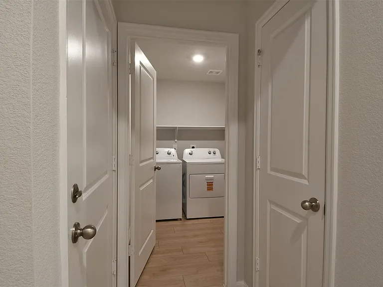 1233 Wilkins Valley St — Photo 11