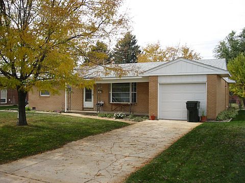 1st image of 1006 S 11th Ave