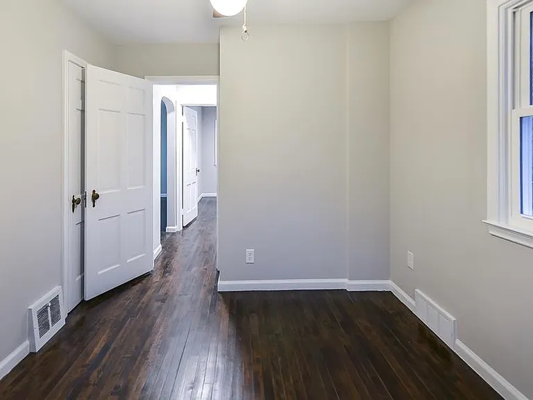 2726 Fernwood Ave — Photo 14