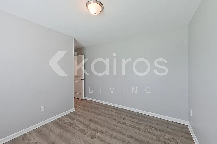 861 Vistamount Path — Photo 13