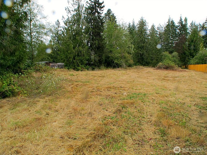 3rd image of 8319 Skookumchuck Road SE
