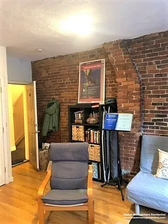 527 Columbus Ave #1 — Photo 8