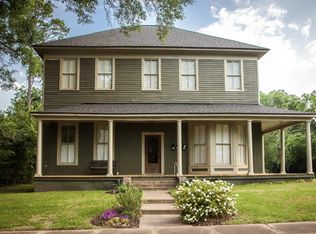 209 E Pine St APT 3, Palestine, TX